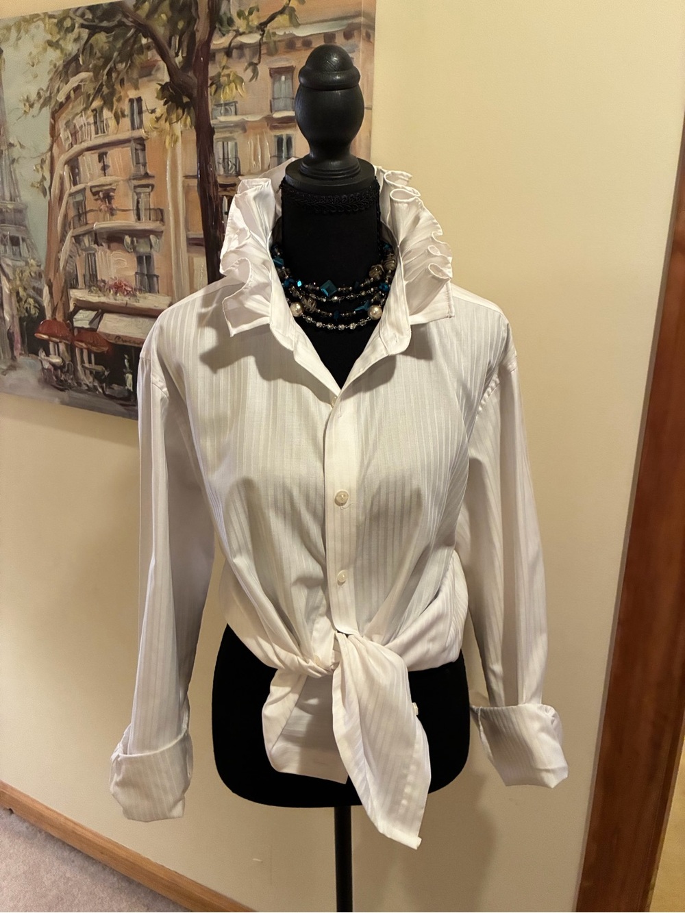 Kenneth Cole Reaction White Women’s Ruffle Collar Button-Down Shirt